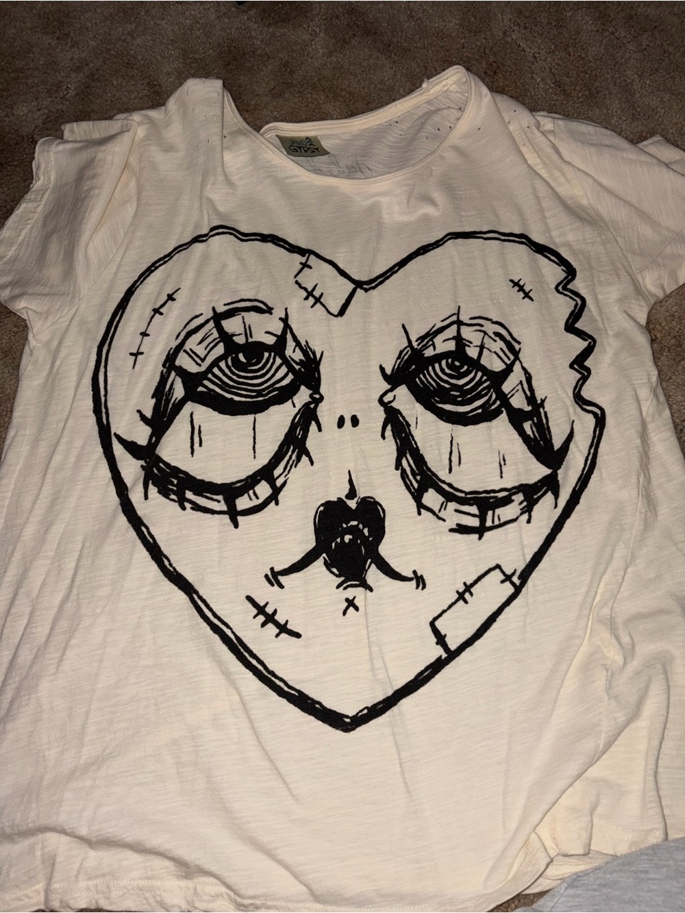 Jaded Gypsy moon Dance tee heart face - S/M